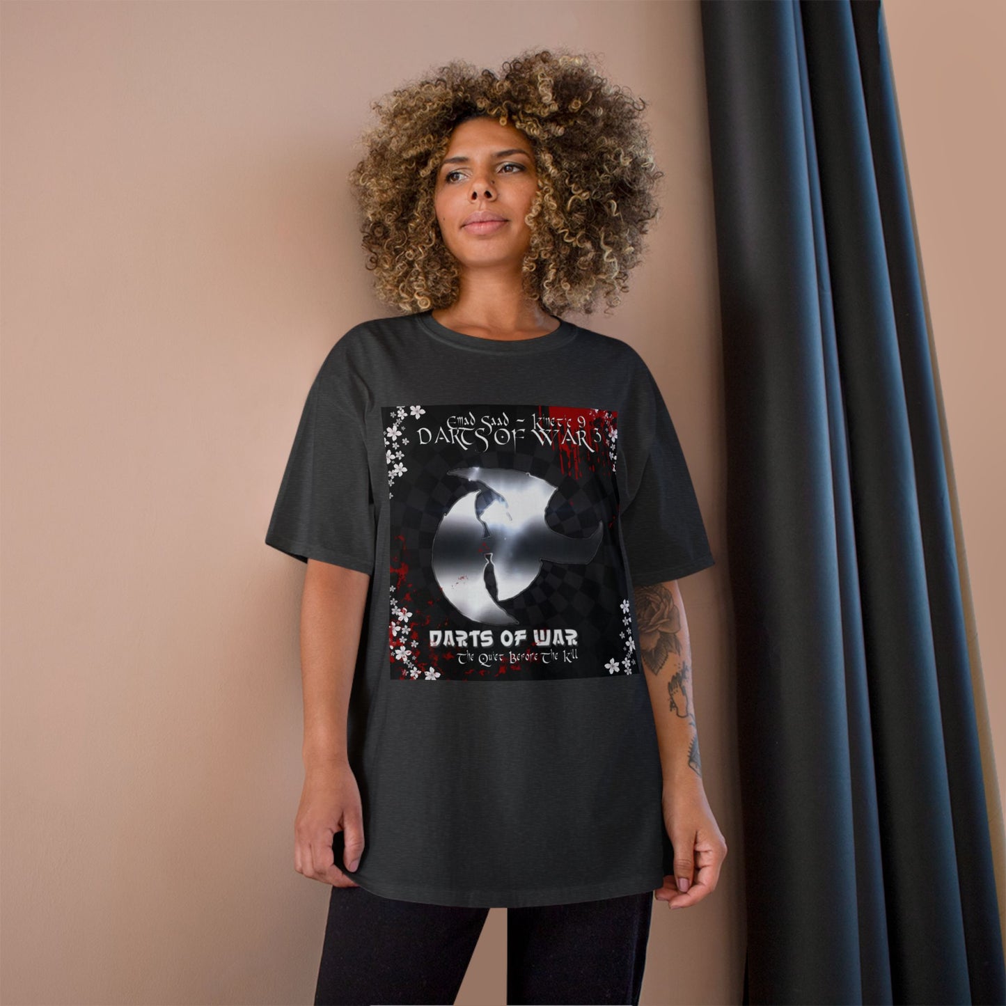 Champion Darts of War Graphic T‑Shirt