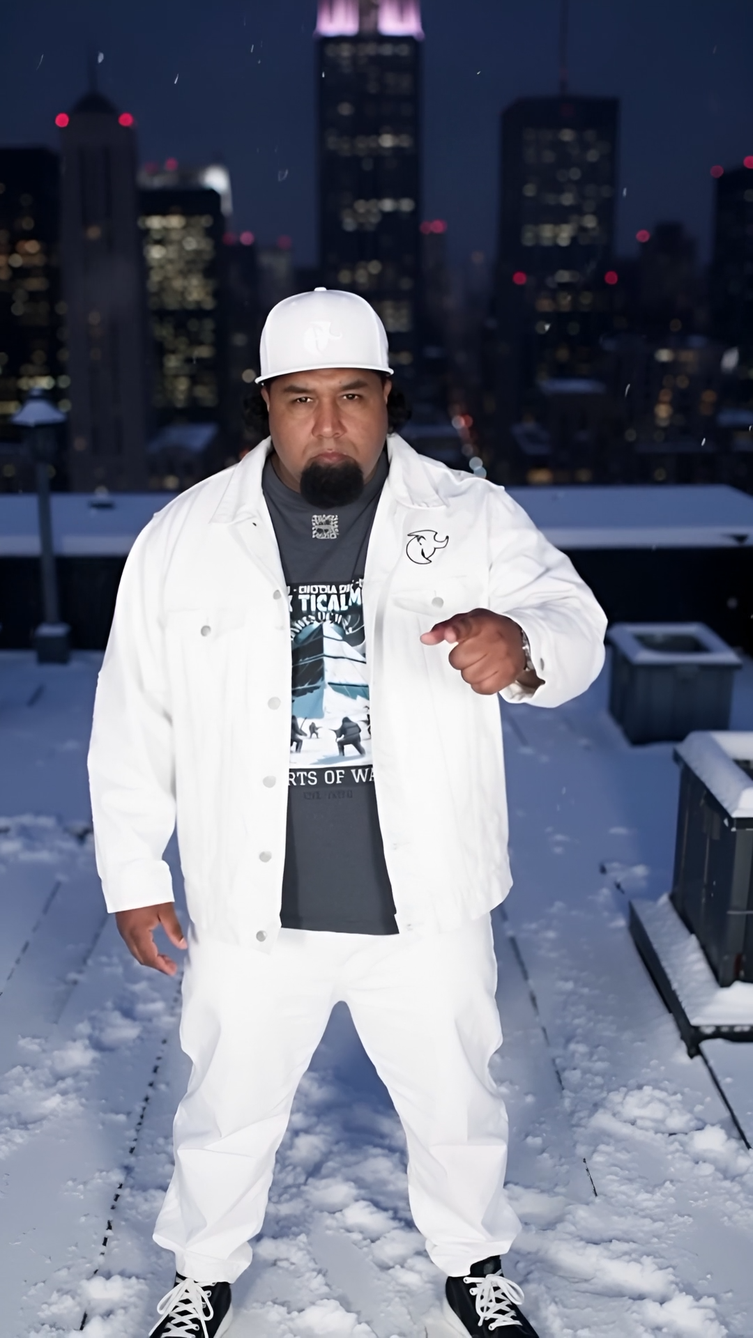 HK LOGO Embroidered Unisex Denim Jacket - Stylish and Versatile White Outerwear